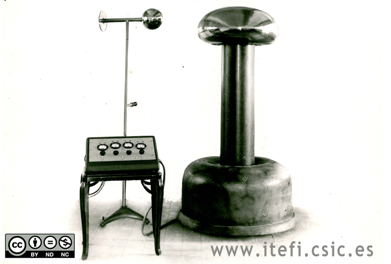 maquina-electrostatica-alta-tension.jpg